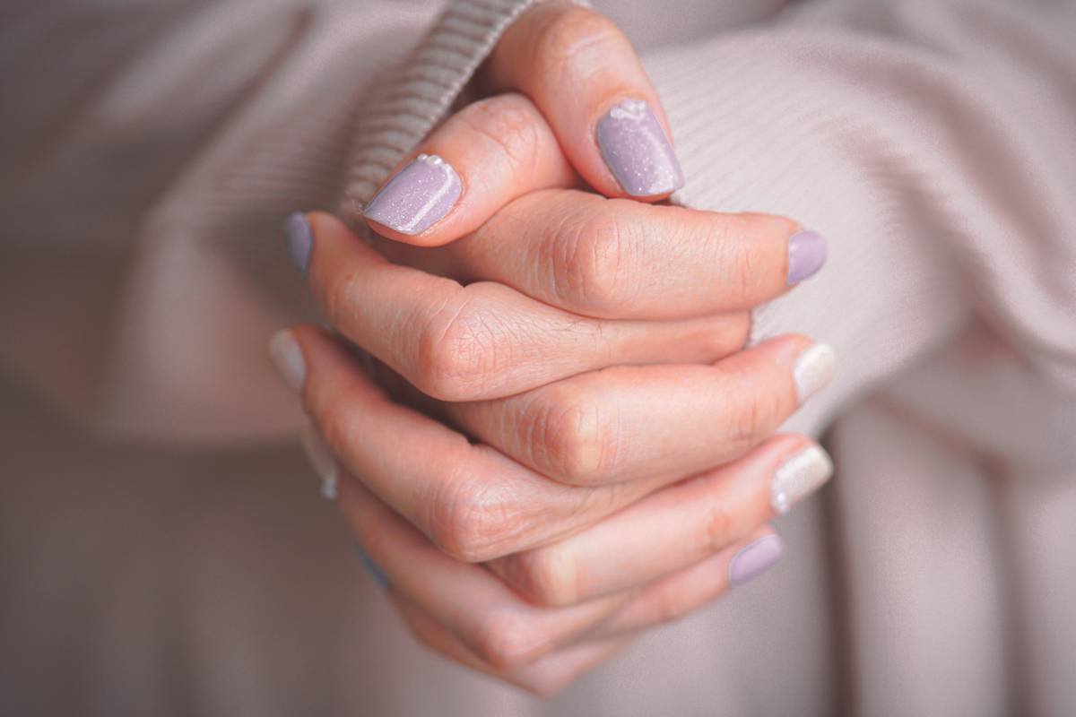 Before and after photos showing thin, peeling nails improving to smooth, intact nails after 6 weeks of using a protein-based nail strengthener